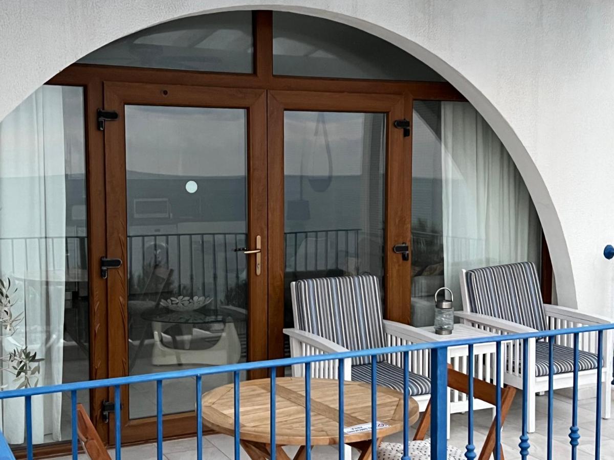 Pissouri Beach Front Apartments Eksteriør bilde