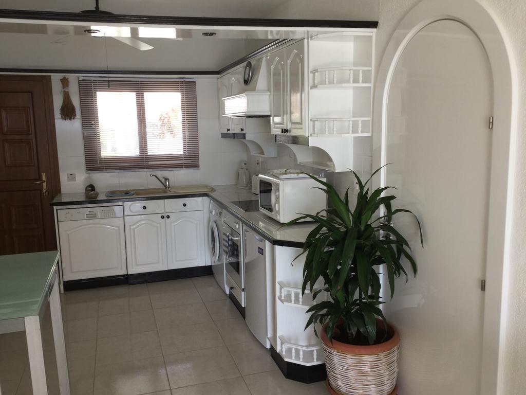 Pissouri Beach Front Apartments Eksteriør bilde