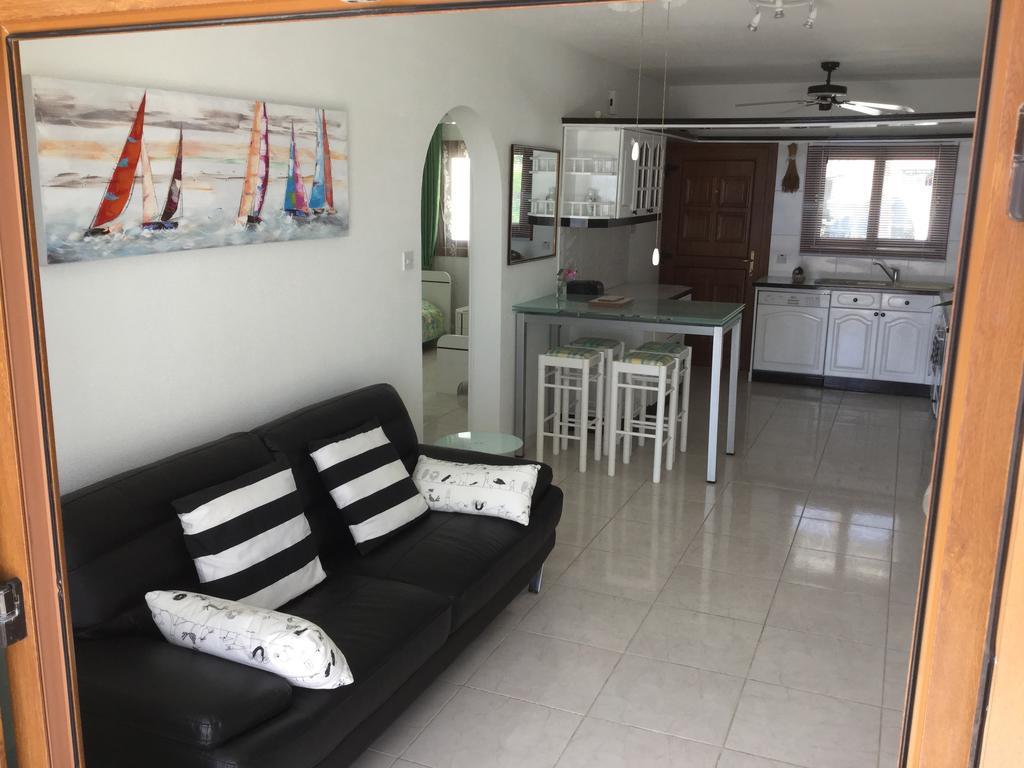 Pissouri Beach Front Apartments Eksteriør bilde