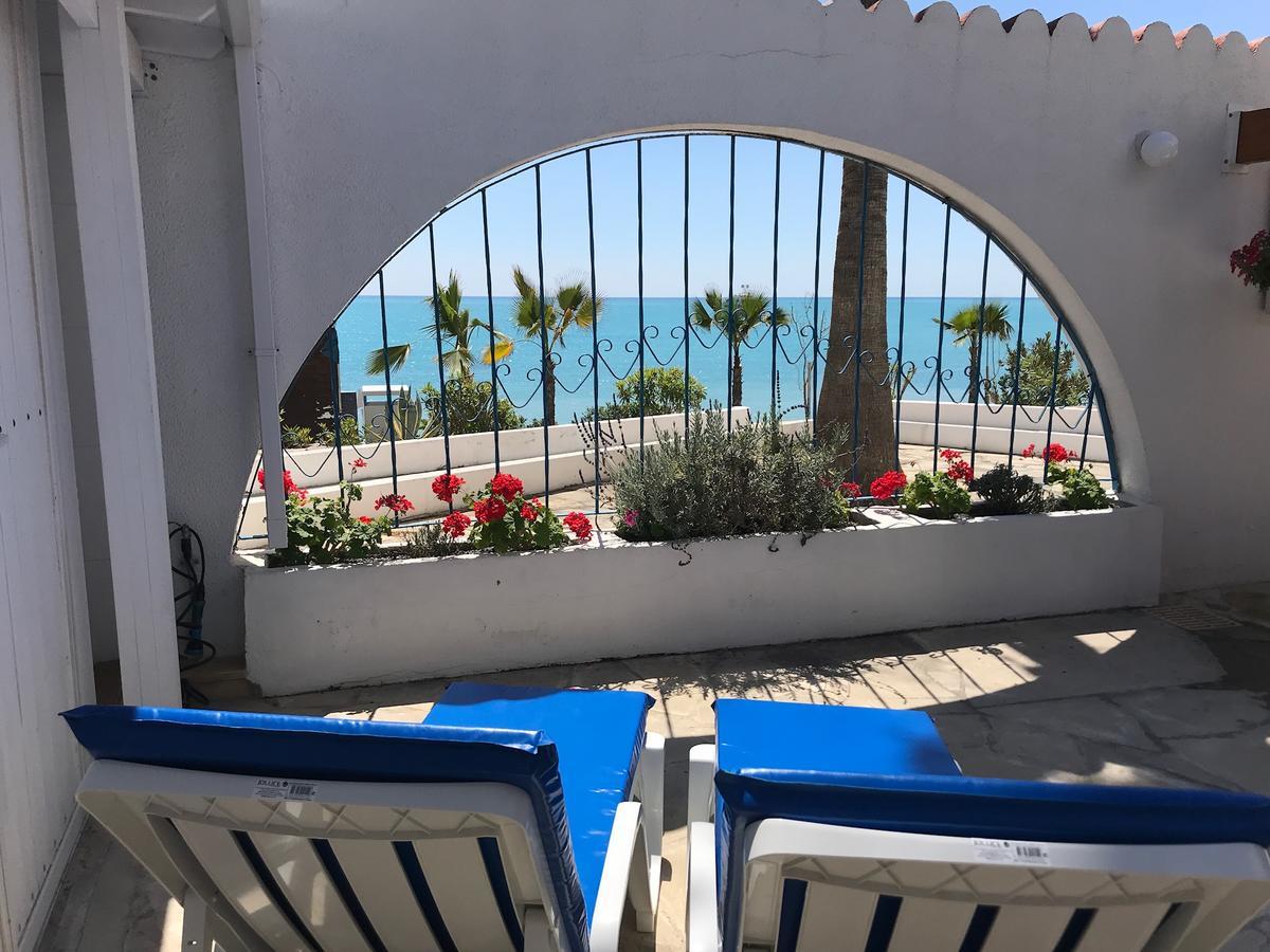 Pissouri Beach Front Apartments Eksteriør bilde